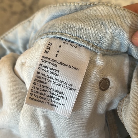 American Eagle Lightwash Jean Shorts - Picture 3 of 3